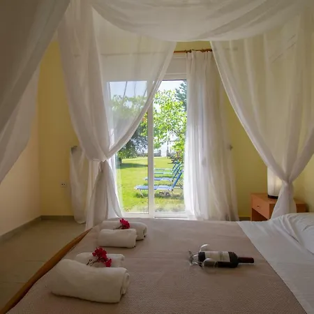 Villa Beachfront Barbati