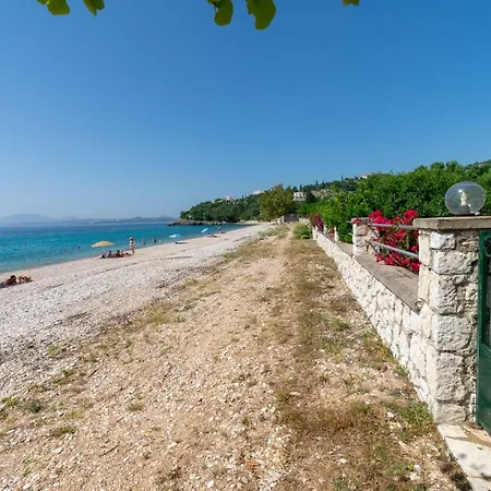 Villa Beachfront *