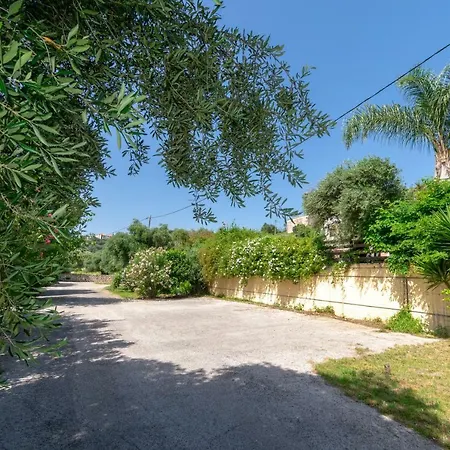 Beachfront Villa Barbati